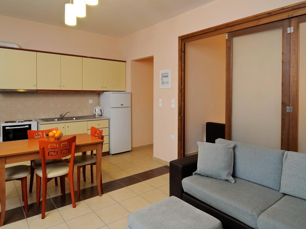 Karayiannis Villas Nauplion Kamer foto