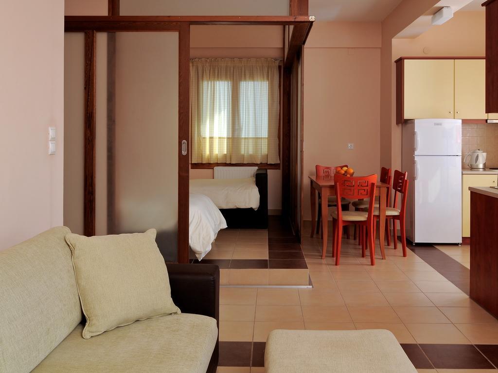 Karayiannis Villas Nauplion Kamer foto